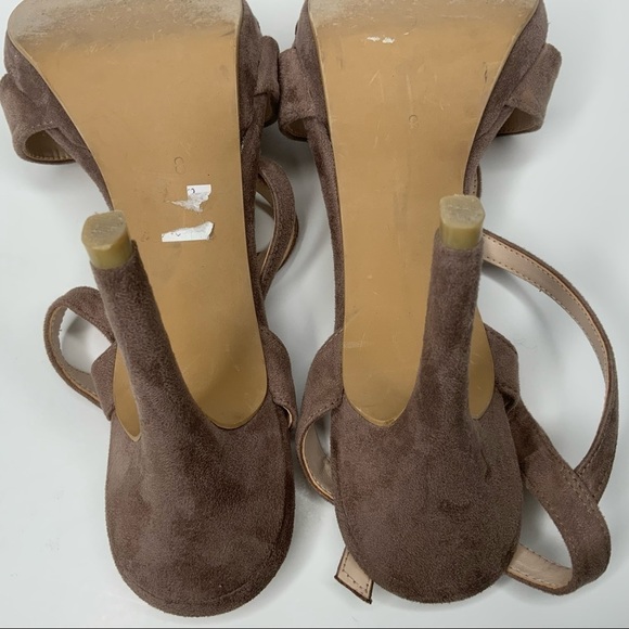 MARIE‎ Claire suede high heels. - Picture 7 of 8